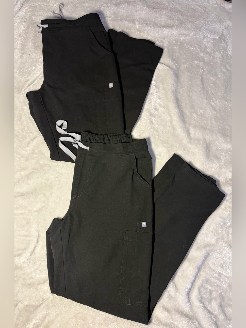 FIGS black yola pants (2)